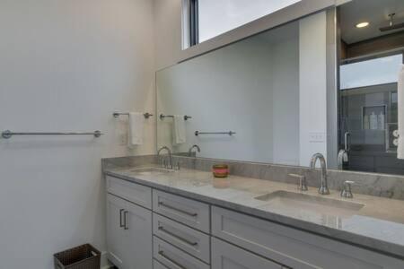 The Kora - Rooftop Luxury In Nashville'S Gulch Exterior photo