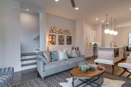 The Kora - Rooftop Luxury In Nashville'S Gulch Exterior photo